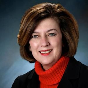 Meet your Posher, Janet